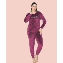 Jenika Fransız Kadife Yumuşak Dokulu Baskılı Kadın Pijama Takımı – Kışlık Rahat