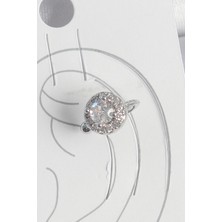 Shopwave Pirinç Gümüş Renk Zirkon Taşlı Kadın Kıkırdak Model Küpe - TJ-BKP10559