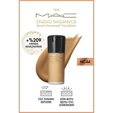 M.A.C Studio Radiance NC44 Powered™ Serum Foundation For Plump And Radiant Skin 30 ml FNDTN257