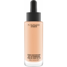 M.A.C Studio Waterweight Spf 30 Foundation NW22 Foundation 30 ml FNDTN70