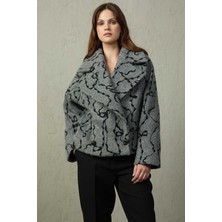 Mezzura Kadın Geniş Kruvaze Yakalı Çıt Çıt Kapamalı Kaban 1615 Gri