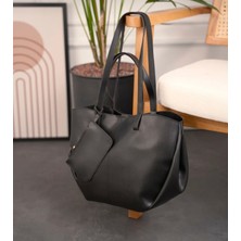 Özbu Mıknatıs Kapaklı Cüzdan Detaylı Büyük Boy El & Omuz Çanta