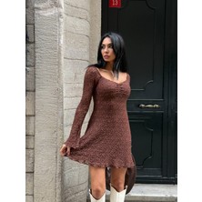 Cuyka Kadın Mini Elbise Güpür Kumaş Uzun Kollu Büzgü Detaylı Astarlı