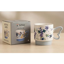 Tutku Çiçek Desenli Kelebek Kulplu Porselen Kupa