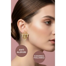 Kayoubi Kadın Antialerjik Kararmaz Suya Dayanıklı Zirkon Taşlı Serenay Sarıkaya Gold Çelik Küpe Modelleri