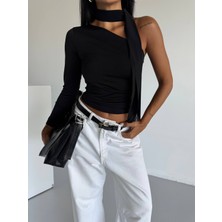 Cuyka Kadın Tek Omuz Fular Detaylı Uzun Kollu Sandy Kumaş Bluz