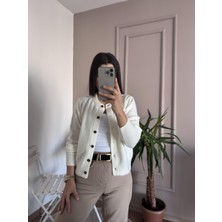 Tuğçe Fashion Düğmeli Yumoş Ekru Triko Hırka