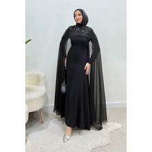 Tesettür Diyarı Büyük Beden Taşlı Pelerinli Krep Tesettür Abiye- Siyah
