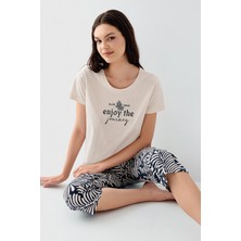 Arnetta Kadın Beyaz Kapri Takım