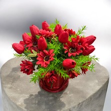 Sedosh Home Vision Kırmızı Lale Aranjmanı Islak Görünümlü Kırmızı Kutu Tasarım