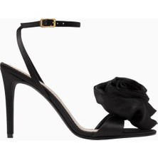 Rose Des Vents 100, Lüks Saten Topuklu Sandalet, Çiçek Detaylı Zarafet