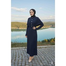 İstemil Tekstil Pelerinli Triko Elbise