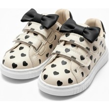 Kız Çocuk Kalpli Fiyonklu Kaydırmaz Taban Ortopedik Spor Ayakkabı