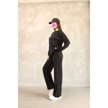 Aces modal  Taşlı Takım günlük ve özel günleriniz için tercih edebilirsiniz.