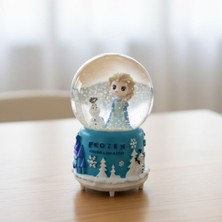 Zaya Home Pilli Işıklı Müzikli Kar Küresi–frozen Karlar Ülkesi Figürlü Eğlenceli Masaüstü Biblo, LED Aydınlatmalı Dekoratif Hediyelik Kar Küresi