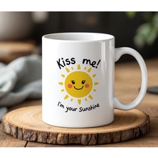 BB Design Kiss Me Tasarımlı Beyaz Seramik Baskılı Kupa Bardak 330 ml