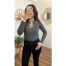 Nihanello Butik Polo Yaka Beyaz Geçişli Triko