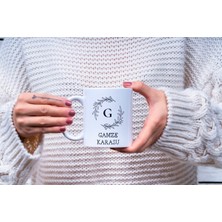 “floral G Harf Baskılı Seramik Kupa”