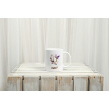 "kişiye Özel Isimli ve Çiçekli Baş Harf Tasarımlı Porselen Kupa"