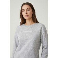 Defy's Kadın İçi Polarlı 3 İplik Pamuklu Regular Fit Bisiklet Yaka Gri Melanj Sweatshirt