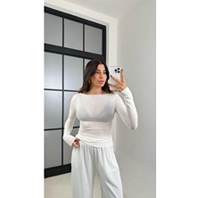 Ekru Kayık Yaka Muadil Kaşmir Dokulu Transparan Bluz GAUS-00455