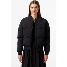 Lacoste Relaxed Fit Down Fill Jacket Kaztüyü Dolgu Dik Yaka Siyah Kadın Mont