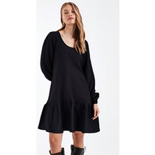 Armonika Kadın Siyah U Yaka Uzun Kollu Etek Ucu Fırfırlı Likralı Elbise ARM-26K001012