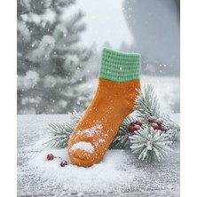 Turuncu Mavi Turkuaz Yeşil Renklerde Termal Çorap