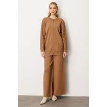 Mutlu Ertan Kadın Cep ve Kol Desenli Triko Hırka Camel 20239