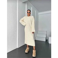 Kupakızı Krem Renk Oversize Model Triko Elbise