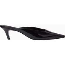 Black Suede Studio Logan 50 Siyah Deri Sivri Burun, Kare Kesim El Yapımı Zarif Mule Topuklu