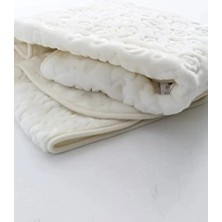 Golden Spring Kabartmalı Peluş Battaniye 90×110 cm Not: (Mevsimlik Incedir) Ekru