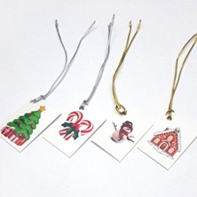 Bimotif 4lü Yılbaşı Ağaç Süsü Çok Renkli Sallantı Kartı 4x6 cm İpler Dahil Ev Dekoru