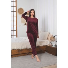 Asel Kadın Kırmızı Renk Likralı Kadife Pijama Takımı