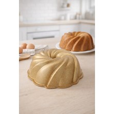 Luxxa Home Tornado Kek Kalıbı 24CM Gold