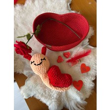 Patiska Tasarım Sevgililer Günü Özel El Yapımı Amigurumi Salyangoz & Kalp Şeklinde Örgü Sepet – Romantik Hediye Seti