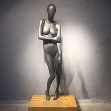 Md Vitrin Dekorasyon Modern ve Zarif Delüks Vitrin Mankeni Vizon Renk