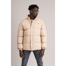 Akçaylar Slimfit Dik Yaka Elyaf Dolgulu Çıkma Kol Şişme Mont