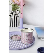 The Candle Talks Milky Vanilla Teneke Mum