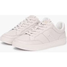Tommy Hilfiger Kadın Bağcıklı Monogram Logo Detaylı Deri Sneaker - Taş Rengi