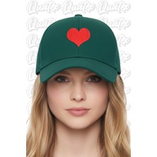 Quatex Kalp Nakışlı Şapka – Yeşil %100 Pamuk Gabardin Unisex Model