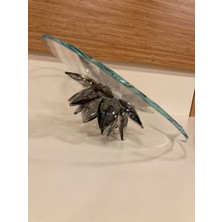 Plus Home Sofra Sunum Servis Kristal Nilüfer Çiçeği Yuvarlak Büyükboy Füme Renk Çapı 29 cm