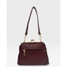 Sanmorris Kadın Burslu 4 Bölmeli Ayarl Çapraz Askılı Yumuşak Suni Deri Omuz ve Çapraz Çanta 1439