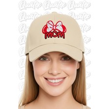 Quatex Mickey Mom Nakışlı Şapka – Krem %100 Pamuk Gabardin Unisex Model
