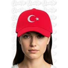 Quatex Ay Yıldız Nakışlı Şapka – Kırmızı %100 Pamuk Gabardin Unisex Model