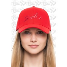 Quatex Smile Nakışlı Şapka – Kırmızı %100 Pamuk Gabardin Unisex Model