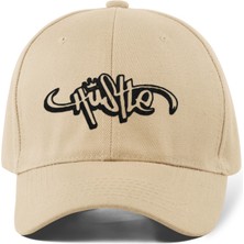 Quatex Hustle Nakışlı Şapka – Krem %100 Pamuk Gabardin Unisex Model