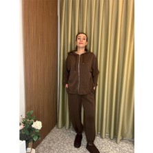 Eşofman Takımı Kapüşonlu