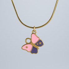 MiraveLux 925 Ayar Gümüş Zincirli Kolye – Altın Kaplama Kelebek Figürlü, Mor ve Pembe Mine Detaylı Tasarım