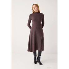 Jimmy Key Acı Kahve Balıkçı Yaka Yumuşak Dokulu Örme Midi Elbise